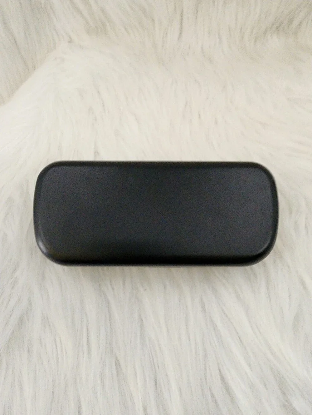 4 Name Brand Sunglass  Cases, Coach Logo, Oliver Peoples, Lilly Pulitzer & .....